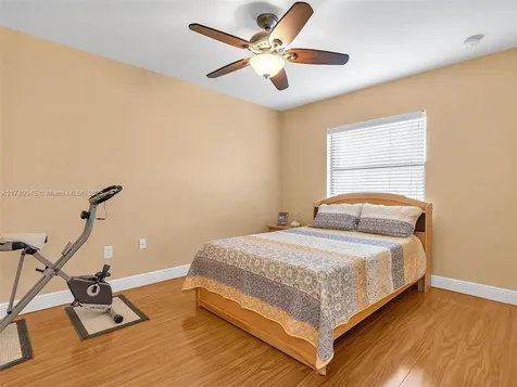 11457 SW 110th Lane Miami FL 33176