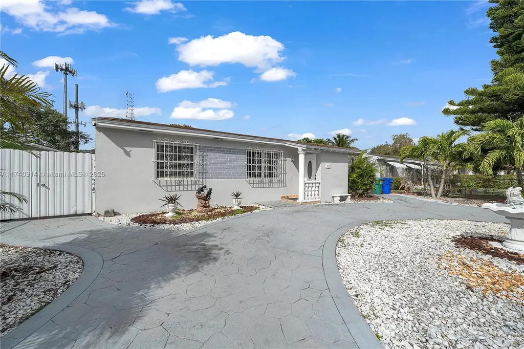 500 Sw 69th Avenue Miami, FL