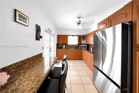 500 SW 69th Avenue Miami FL 33144
