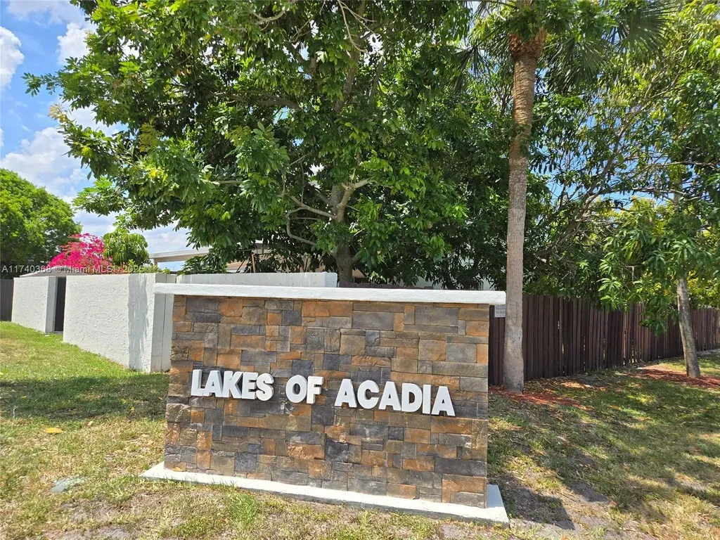19509 NW 55th Circle Place S Miami Gardens FL 33055