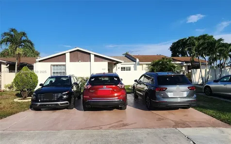 19509 NW 55th Circle Place S Miami Gardens FL 33055