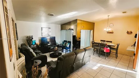 19509 NW 55th Circle Place S Miami Gardens FL 33055