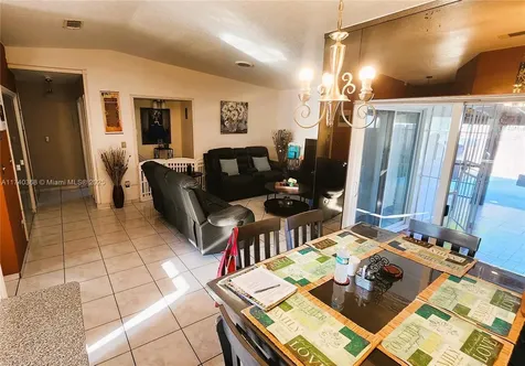 19509 NW 55th Circle Place S Miami Gardens FL 33055