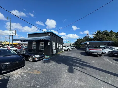 3130 SW 8th Street Miami FL 33135