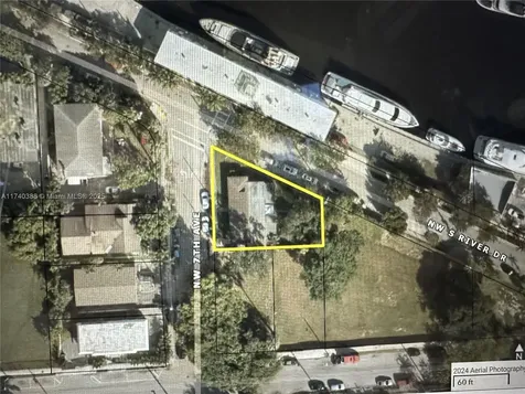 325 NW 7th Avenue Miami FL 33128