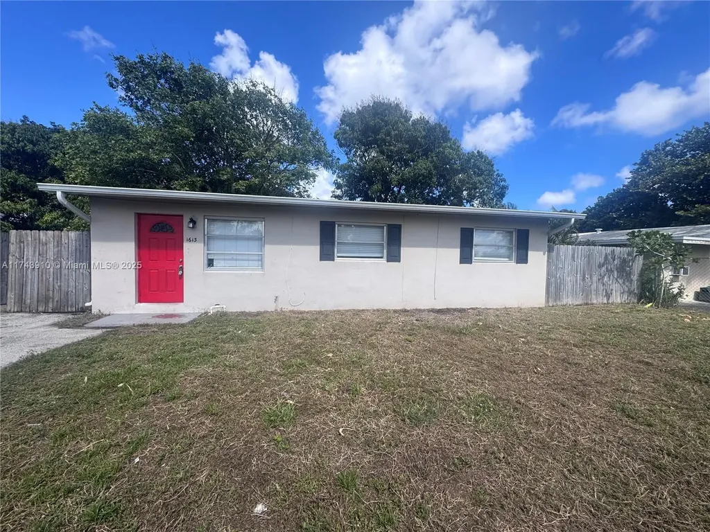 1613 NW 15th Place Fort Lauderdale FL 33311