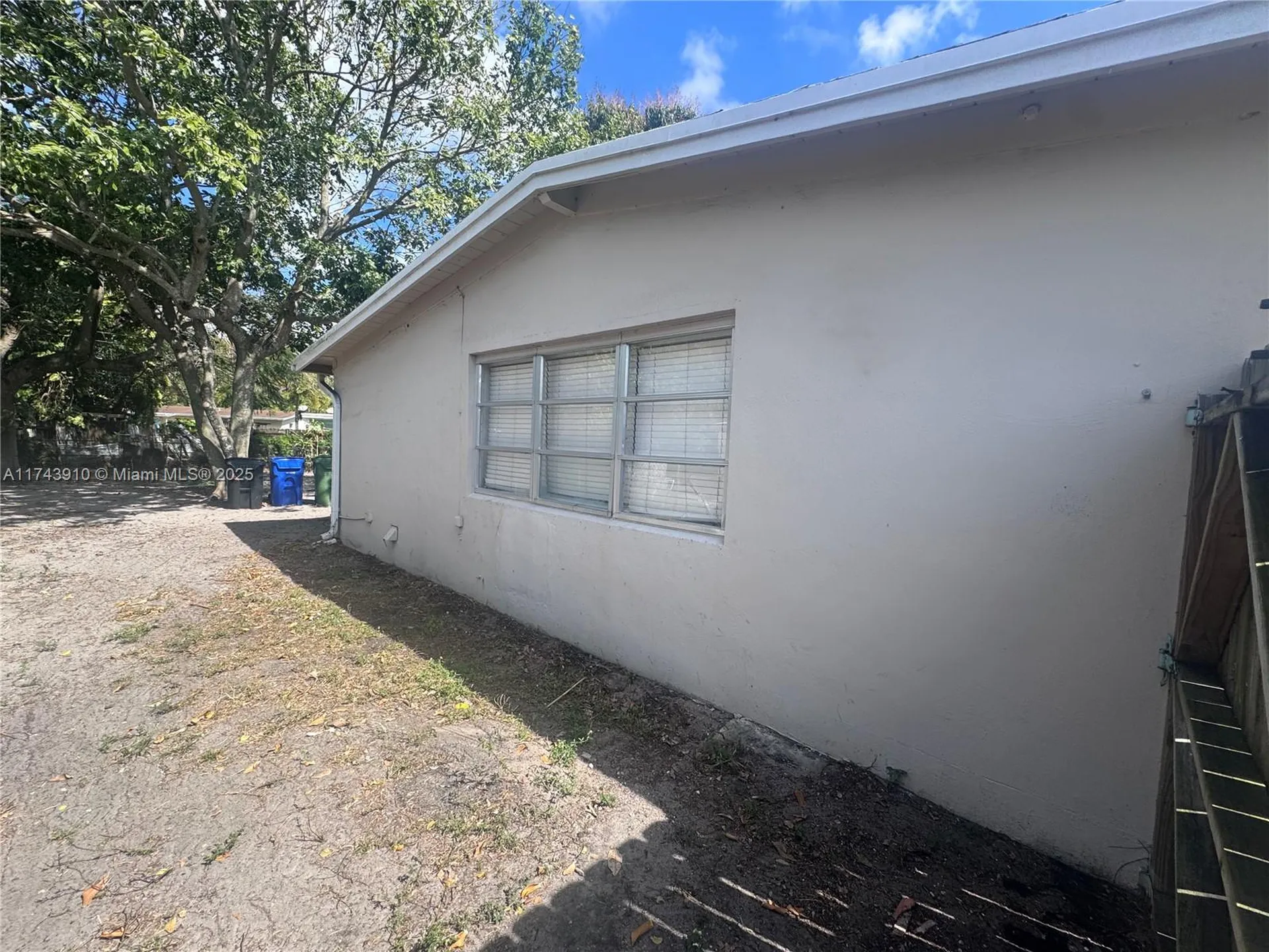 1613 NW 15th Place Fort Lauderdale FL 33311