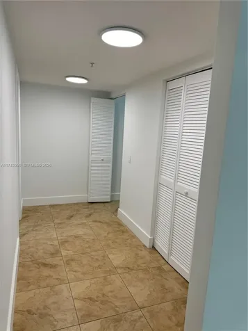 41 SE 5th Street Miami FL 33131