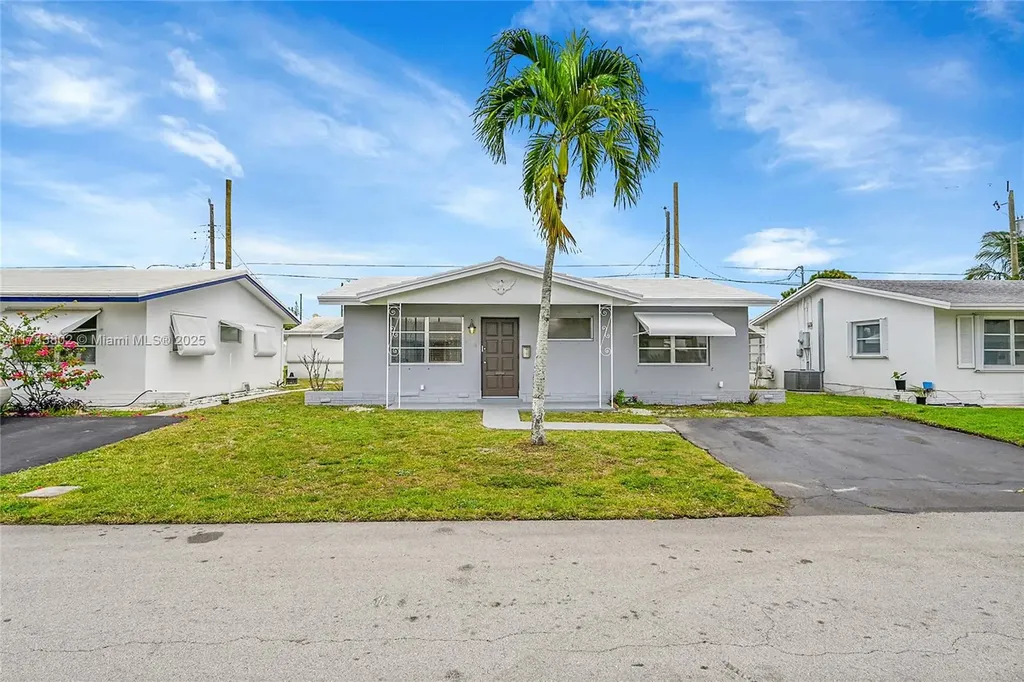 4564 NW 16th Way Fort Lauderdale FL 33309