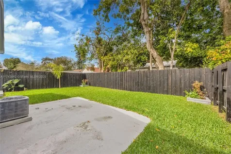 2235 NW 91st Street Miami FL 33147