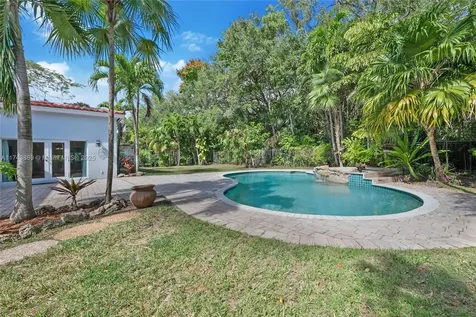 5949 SW 79th Street South Miami FL 33143