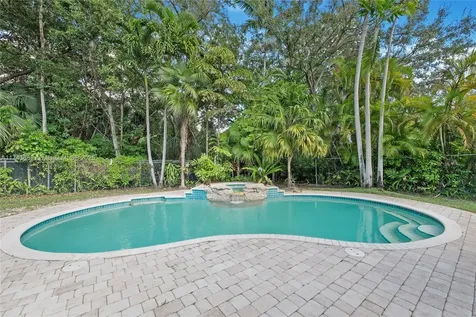 5949 SW 79th Street South Miami FL 33143