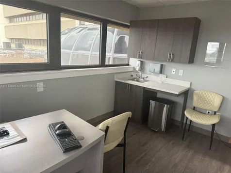 7100 W 20th Avenue Hialeah FL 33016