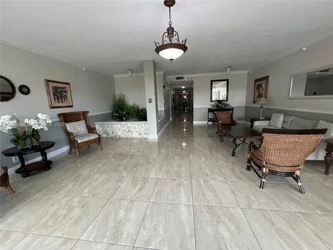 125 Ocean Avenue Palm Beach Shores FL 33404