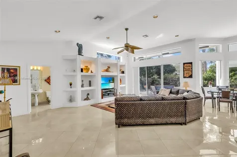 3114 Lakewood Circle Weston FL 33332