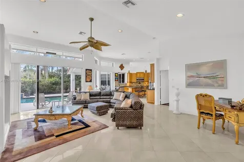 3114 Lakewood Circle Weston FL 33332