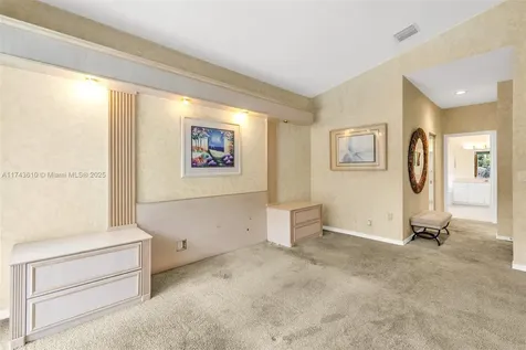 3114 Lakewood Circle Weston FL 33332