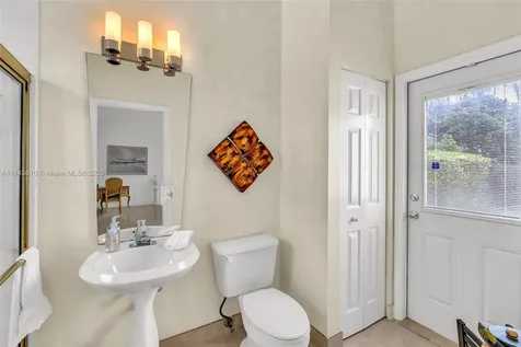 3114 Lakewood Circle Weston FL 33332