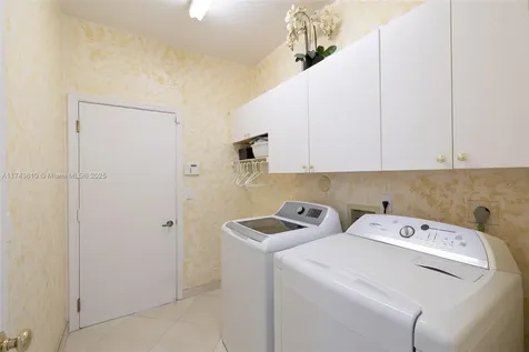 3114 Lakewood Circle Weston FL 33332