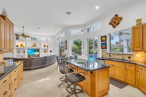 3114 Lakewood Circle Weston FL 33332