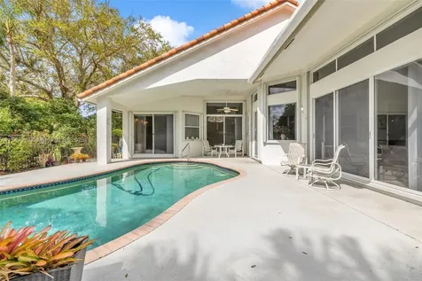 3114 Lakewood Circle Weston FL 33332