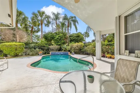 3114 Lakewood Circle Weston FL 33332