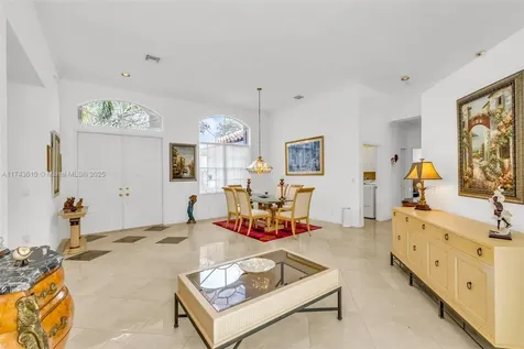 3114 Lakewood Circle Weston FL 33332