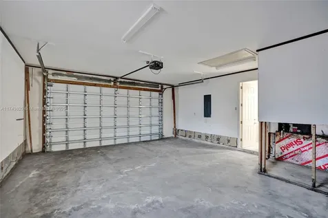 140 NE 7th Street Belle Glade FL 33430
