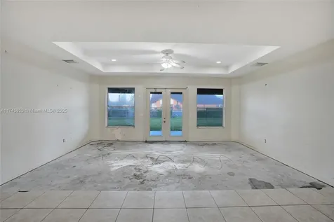 140 NE 7th Street Belle Glade FL 33430