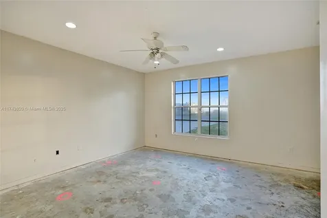 140 NE 7th Street Belle Glade FL 33430