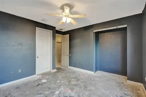 140 NE 7th Street Belle Glade FL 33430