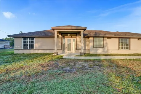 140 NE 7th Street Belle Glade FL 33430