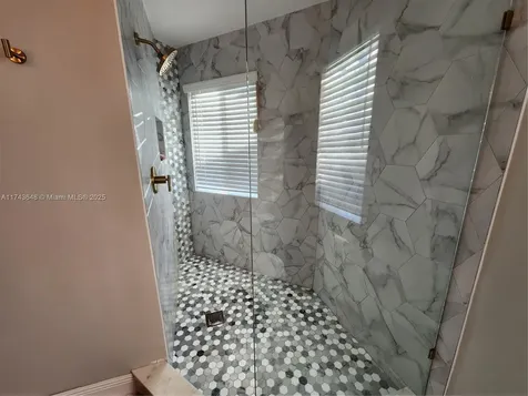 15585 SW 112th Way Miami FL 33196