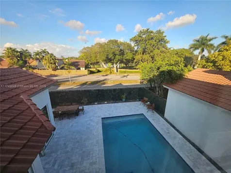 15585 SW 112th Way Miami FL 33196
