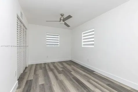 1521 NW 59th Street Miami FL 33142