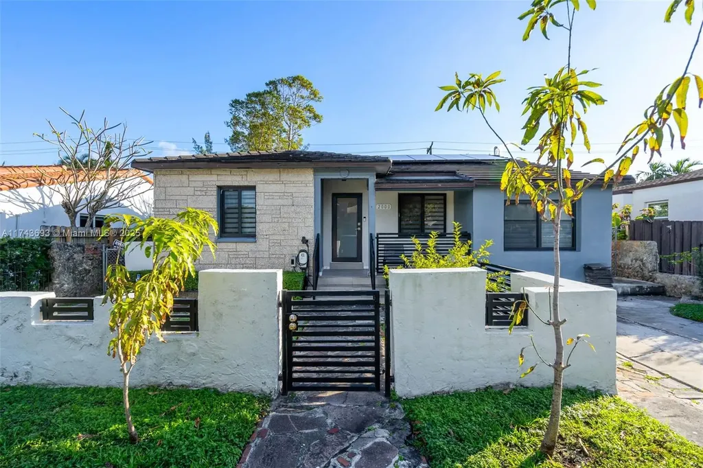 2000 SW 16th Street Miami FL 33145