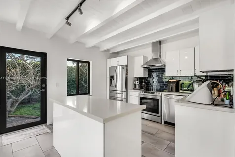2000 SW 16th Street Miami FL 33145