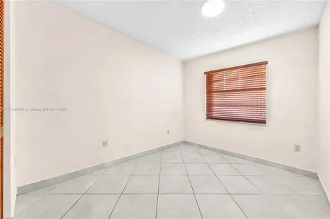 4813 SW 145th Avenue Miami FL 33175