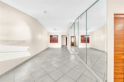 4813 SW 145th Avenue Miami FL 33175
