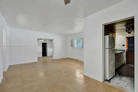 1701 S Treasure Drive North Bay Village FL 33141