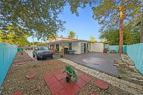 3834 NW 213th Street Miami Gardens FL 33055