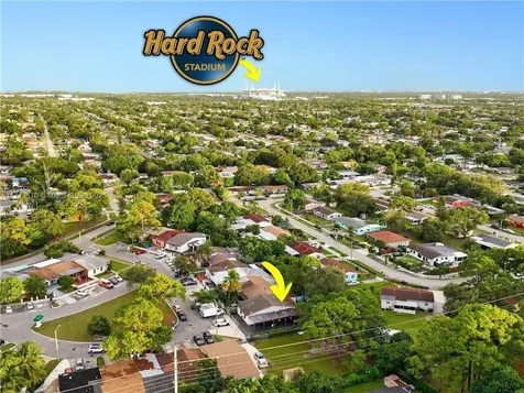 3834 NW 213th Street Miami Gardens FL 33055