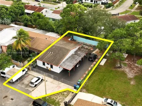 3834 NW 213th Street Miami Gardens FL 33055