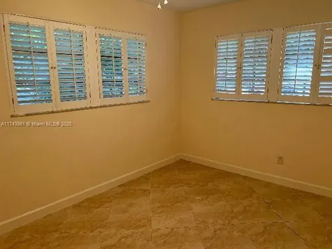 725 NW 30th Street Wilton Manors FL 33311