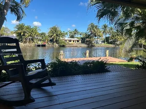 725 NW 30th Street Wilton Manors FL 33311
