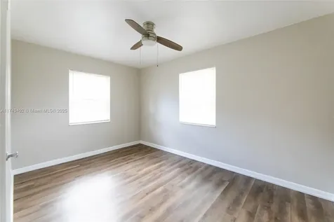 1640 NW 3rd Avenue Fort Lauderdale FL 33311