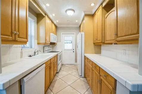 1640 NW 3rd Avenue Fort Lauderdale FL 33311