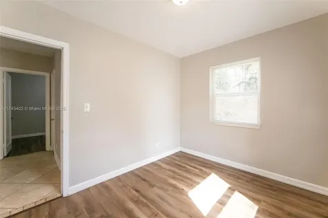 1640 NW 3rd Avenue Fort Lauderdale FL 33311