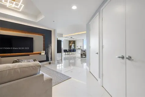 17301 Biscayne Boulevard North Miami Beach FL 33160