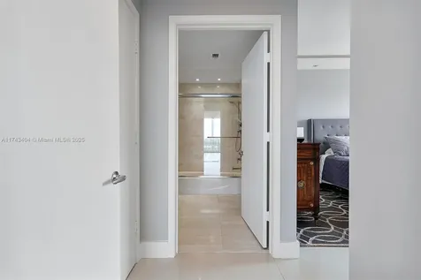 17301 Biscayne Boulevard North Miami Beach FL 33160
